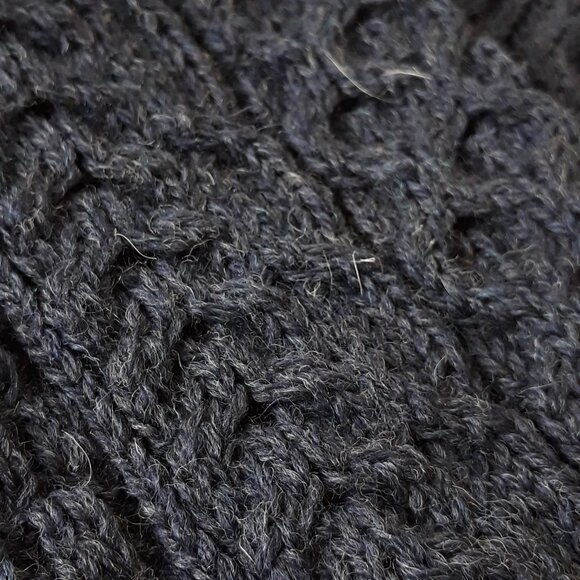 NWT Rue St-Patrick Worsted Wool Aran Cable Knit Sweater XXL Fisherman Nautical - Picture 3 of 8